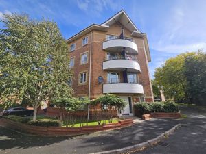 Photo 13- click for photo gallery